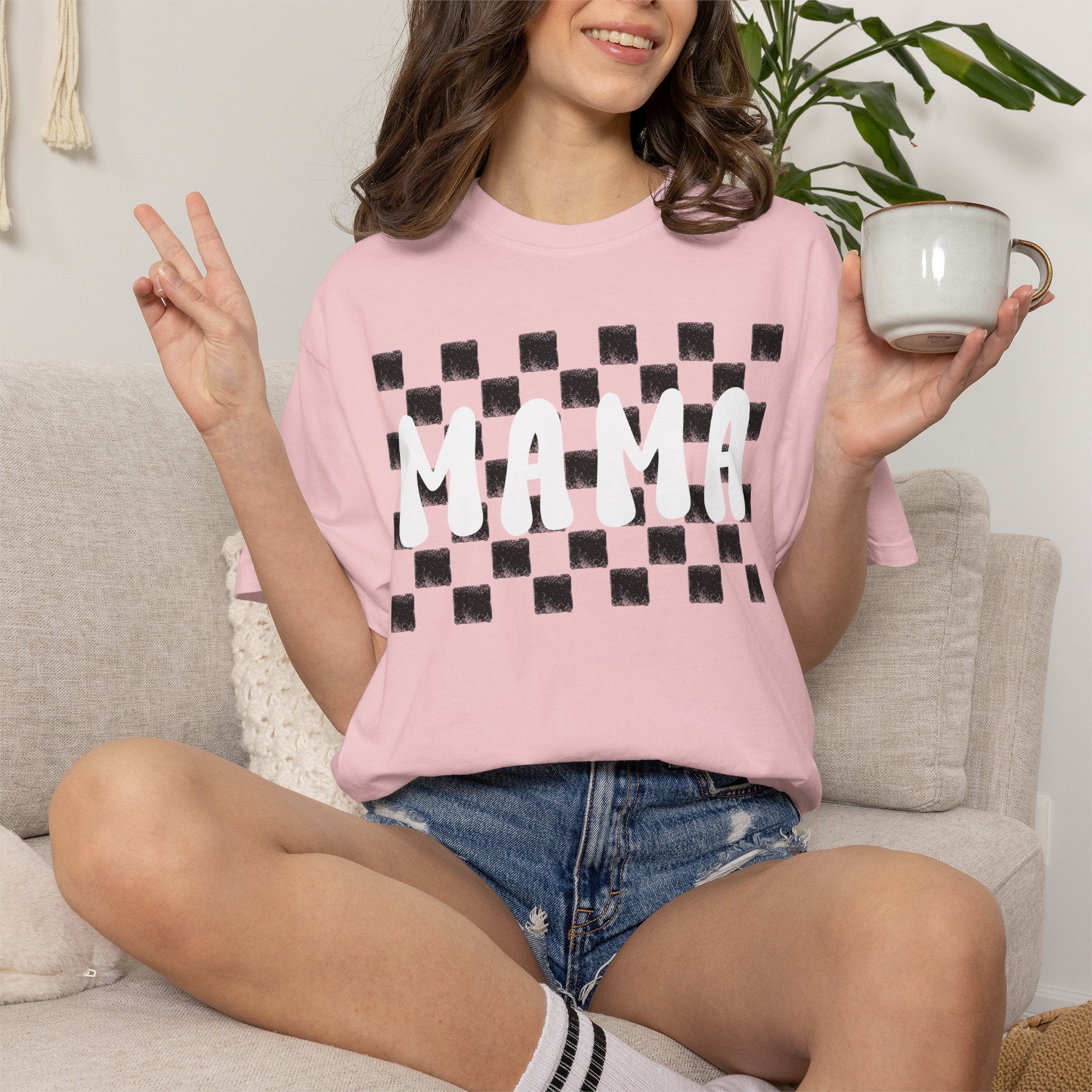Mama Checkered T‑Shirt — Retro Mom Graphic Tee (Burnt Orange)