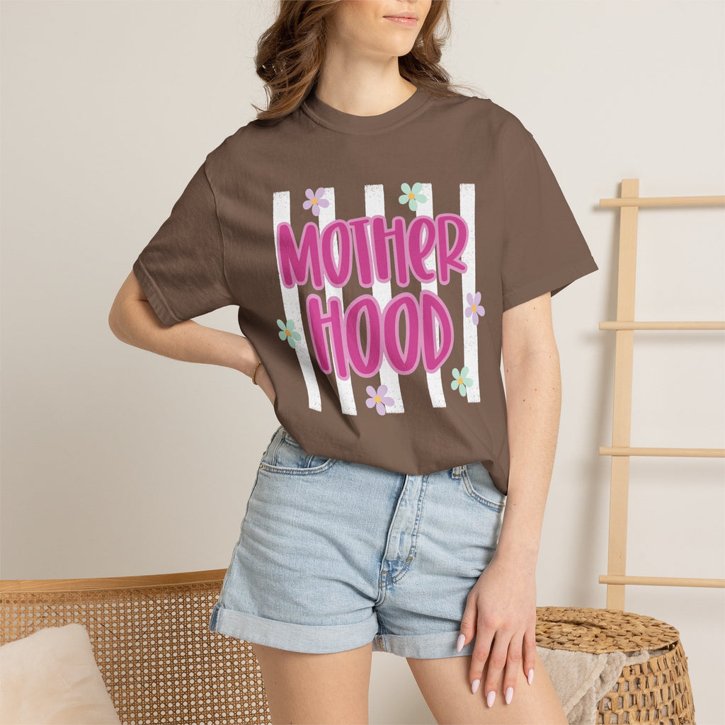 Motherhood Retro Flower T-Shirt — Vintage-Inspired Mom Tee