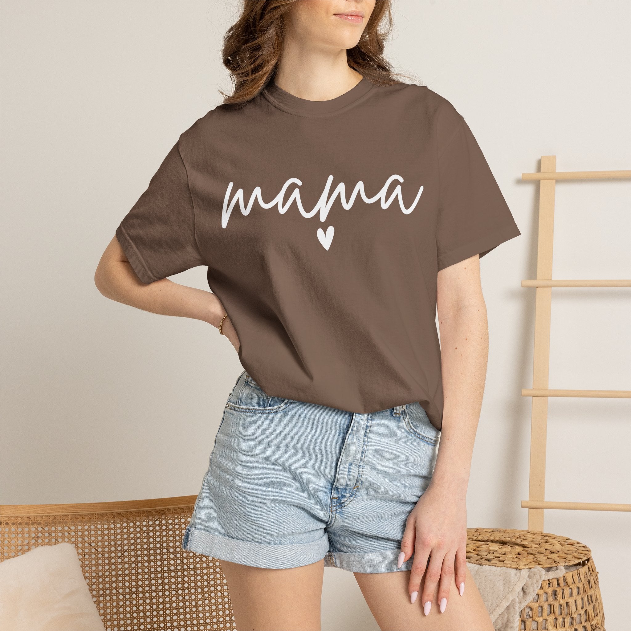 Mama Script T‑Shirt — Cozy Mom Graphic Tee (Heart Accent)