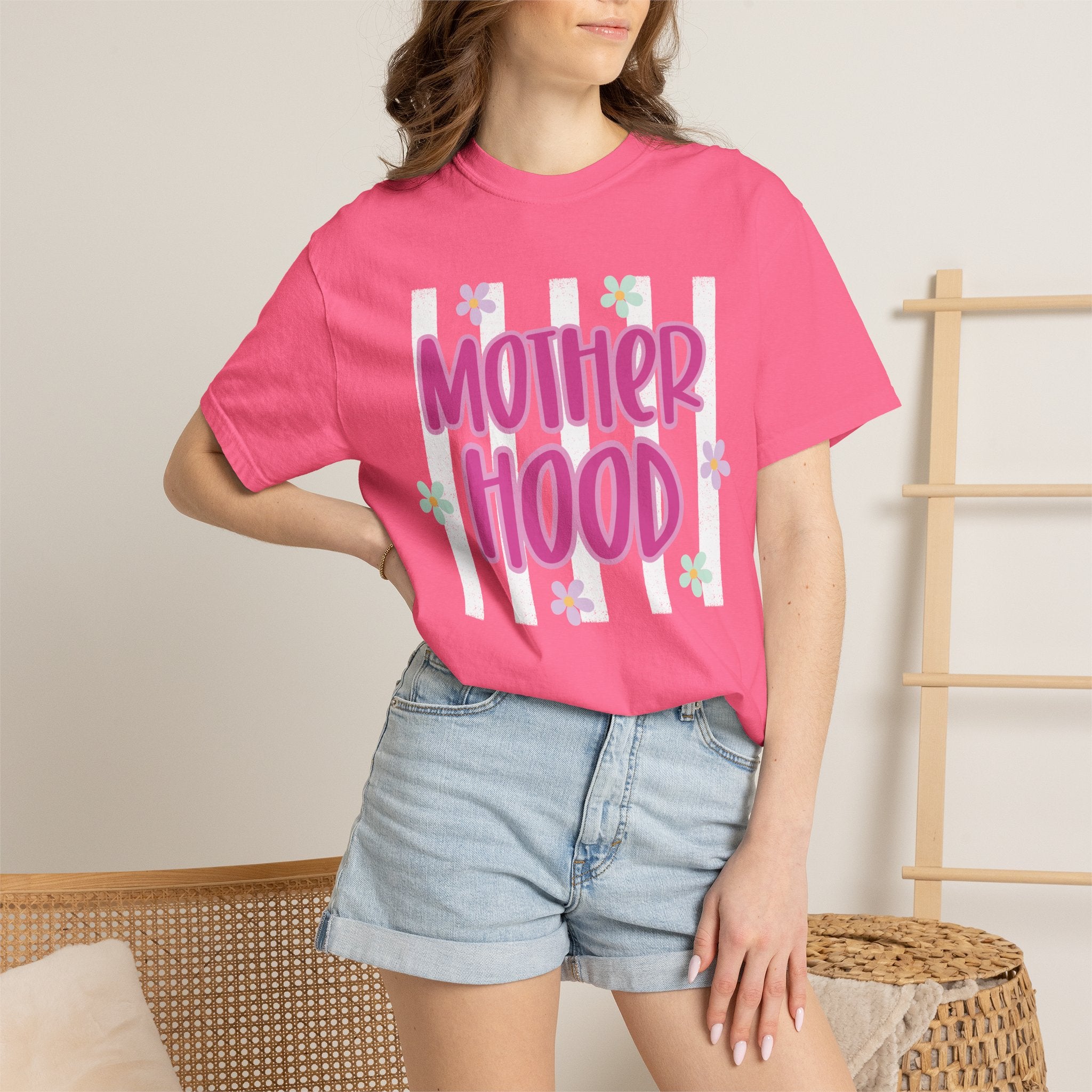 Motherhood Retro Flower T-Shirt — Vintage-Inspired Mom Tee