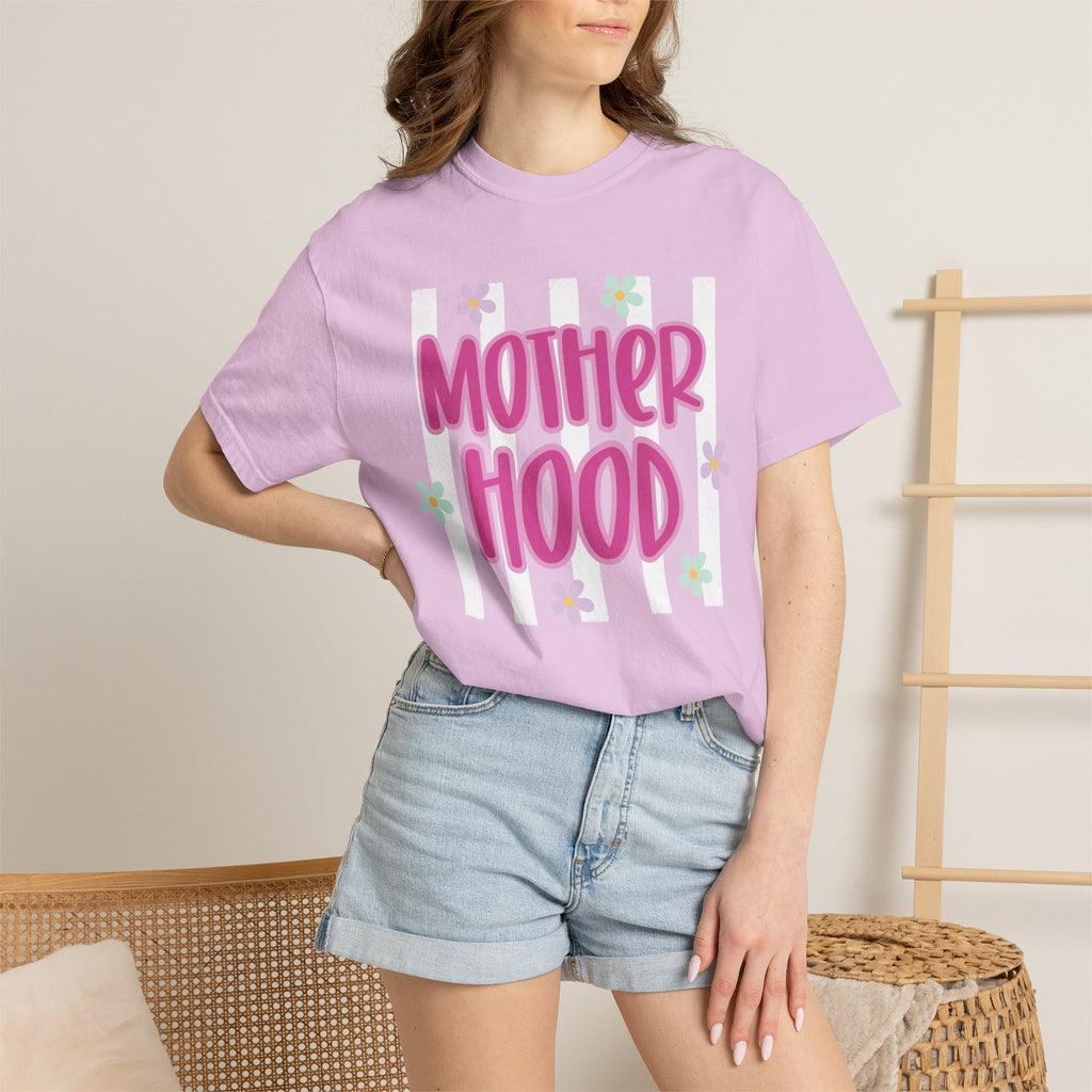 Motherhood Retro Flower T-Shirt — Vintage-Inspired Mom Tee