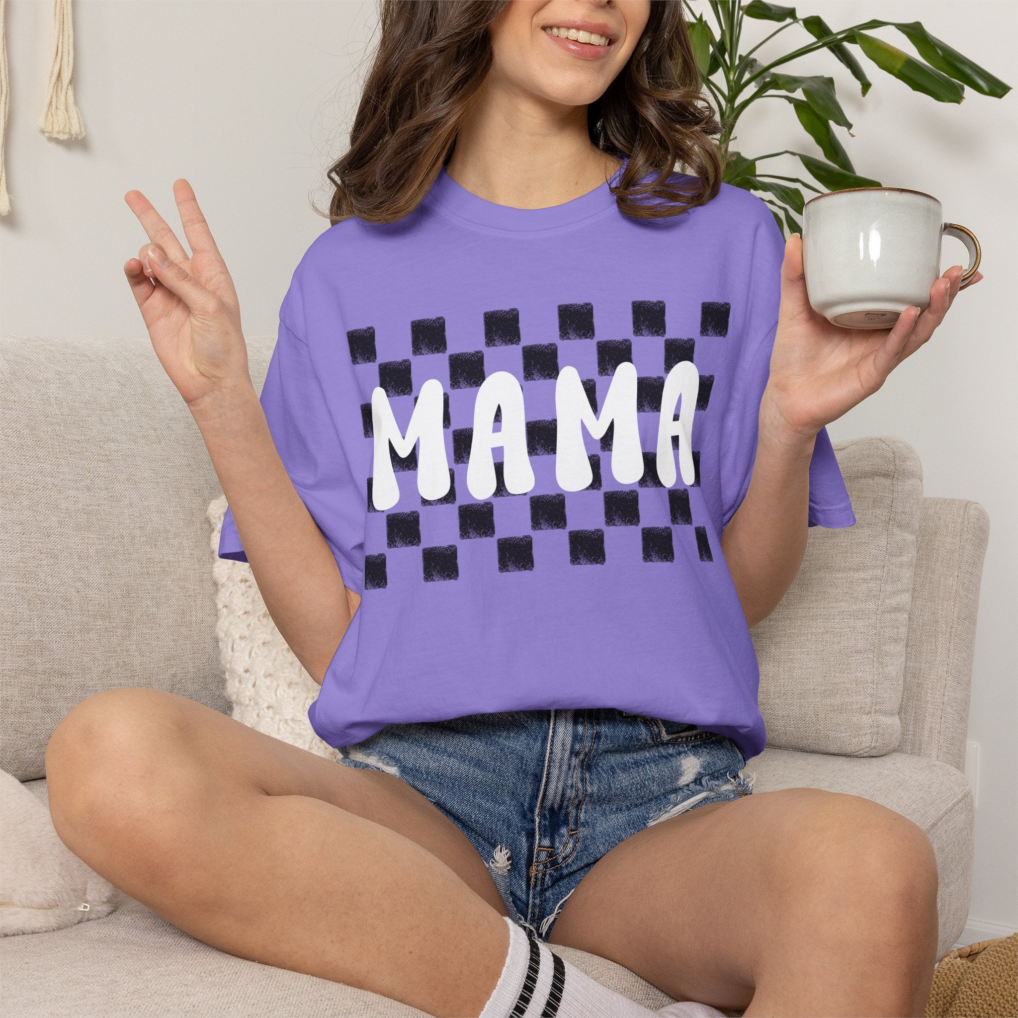 Mama Checkered T‑Shirt — Retro Mom Graphic Tee (Burnt Orange)