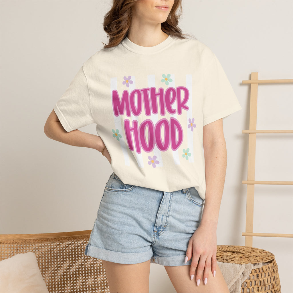 Motherhood Retro Flower T-Shirt — Vintage-Inspired Mom Tee