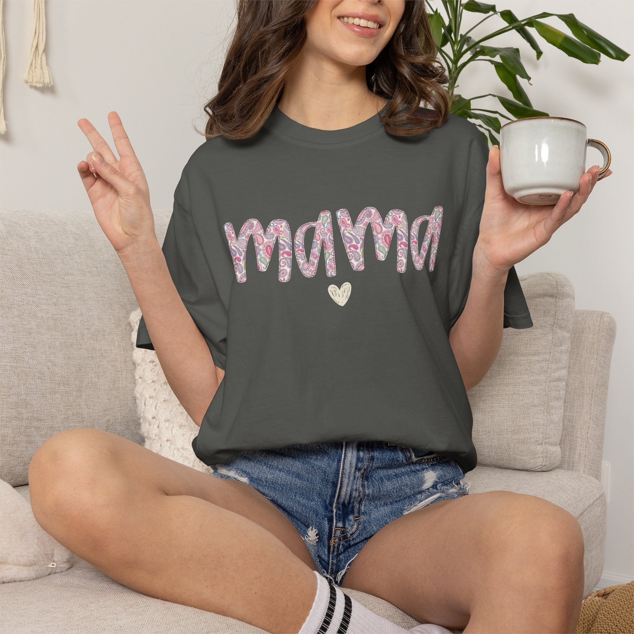 Mama Floral Script T-Shirt — Feminine Mother’s Day Tee