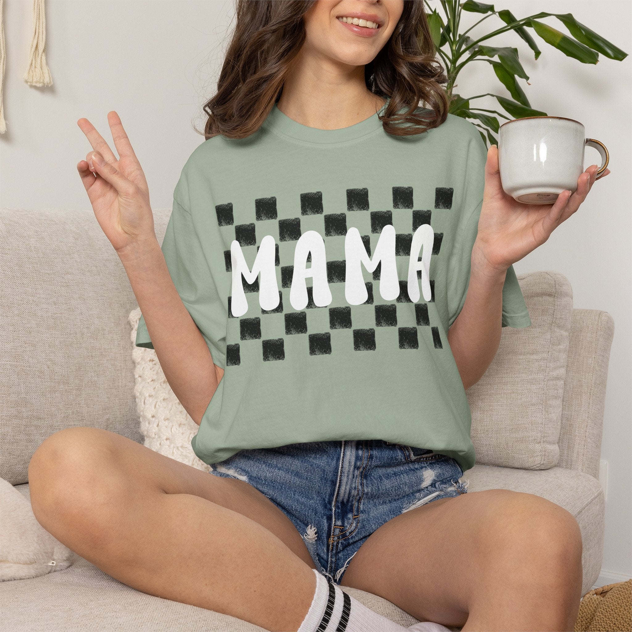 Mama Checkered T‑Shirt — Retro Mom Graphic Tee (Burnt Orange)