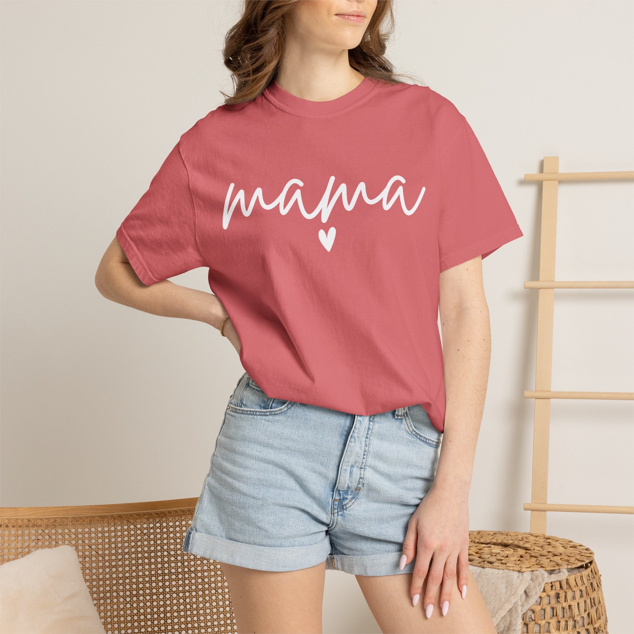 Mama Script T‑Shirt — Cozy Mom Graphic Tee (Heart Accent)